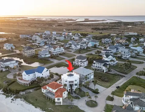 4214 Turks Point Galveston TX 77554