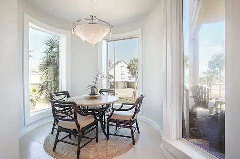 4214 Turks Point Galveston TX 77554