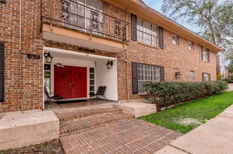 818 University Avenue 2 Huntsville TX 77320
