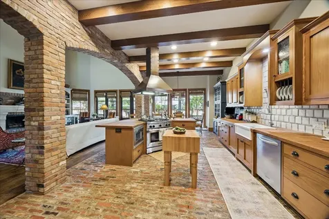 8810 Echo Valley Drive Spring Valley Village TX 77055