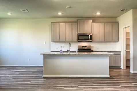 2642 Blue Abbot Drive Fresno TX 77545