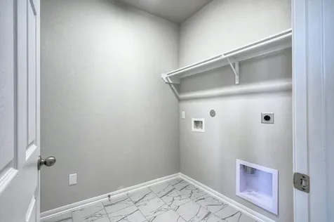 2642 Blue Abbot Drive Fresno TX 77545