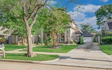 11427 Highgrove Drive Houston TX 77077