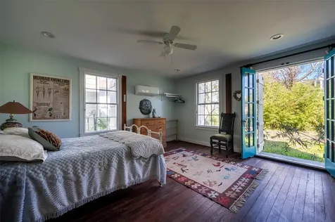 2622 Ursuline Street Galveston TX 77550