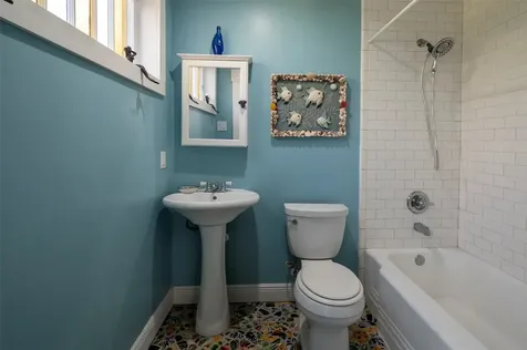 2622 Ursuline Street Galveston TX 77550