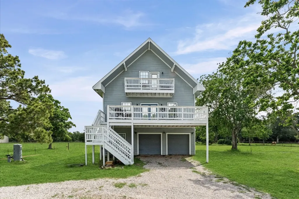 14002 Bryan Avenue Alvin TX 77511