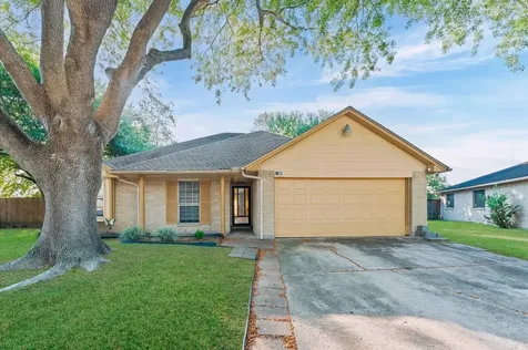 7502 Briar Run Court Houston TX 77489