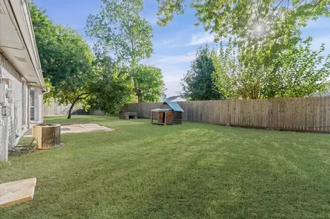 7502 Briar Run Court Houston TX 77489