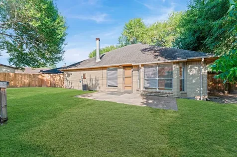 7502 Briar Run Court Houston TX 77489