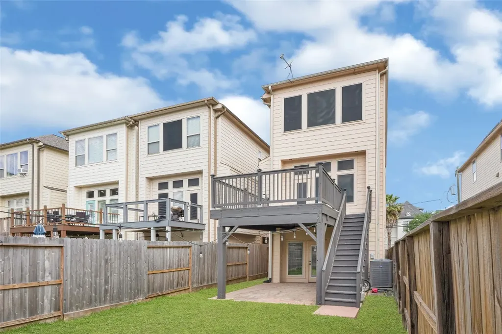 5509 Darling Street Houston TX 77007
