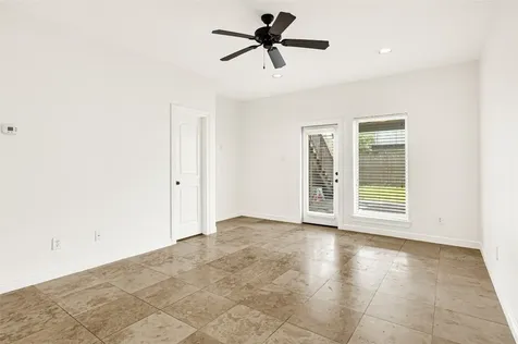 5509 Darling Street Houston TX 77007