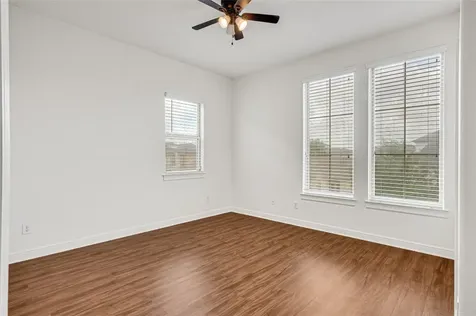 5509 Darling Street Houston TX 77007