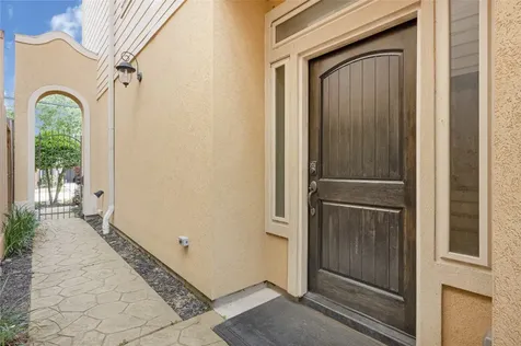 5509 Darling Street Houston TX 77007
