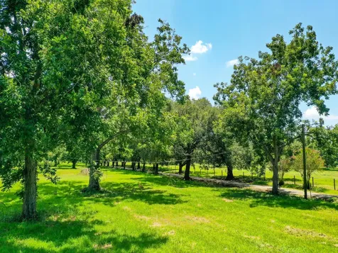 00 Texasgulf Avenue Boling TX 77420