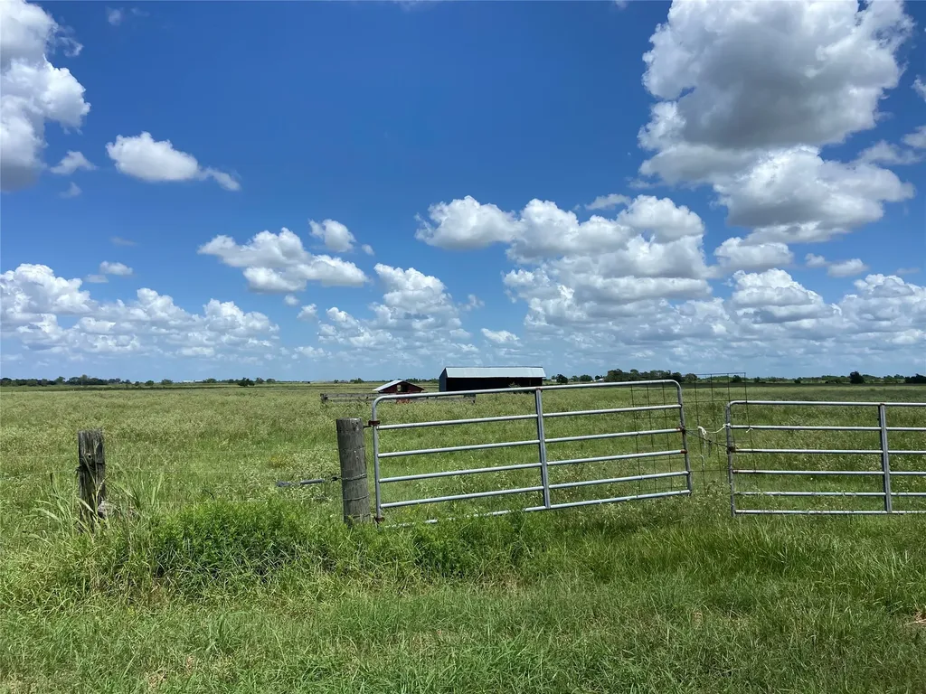 0 County Road 316 El Campo TX 77437