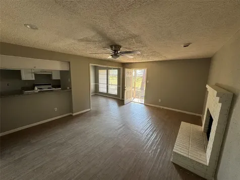 13611 Ravensway B Cypress TX 77429