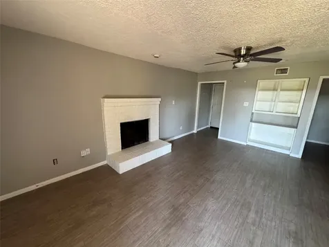 13611 Ravensway B Cypress TX 77429