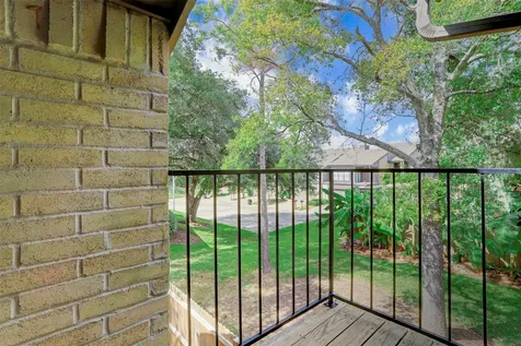 18032 Bal Harbour Drive Nassau Bay TX 77058