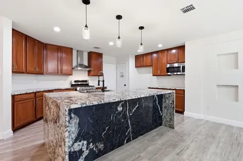 2847 Banff Mountain Trail Houston TX 77038