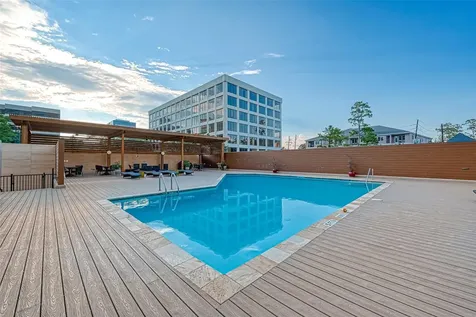 49 Briar Hollow Lane 702 Houston TX 77027