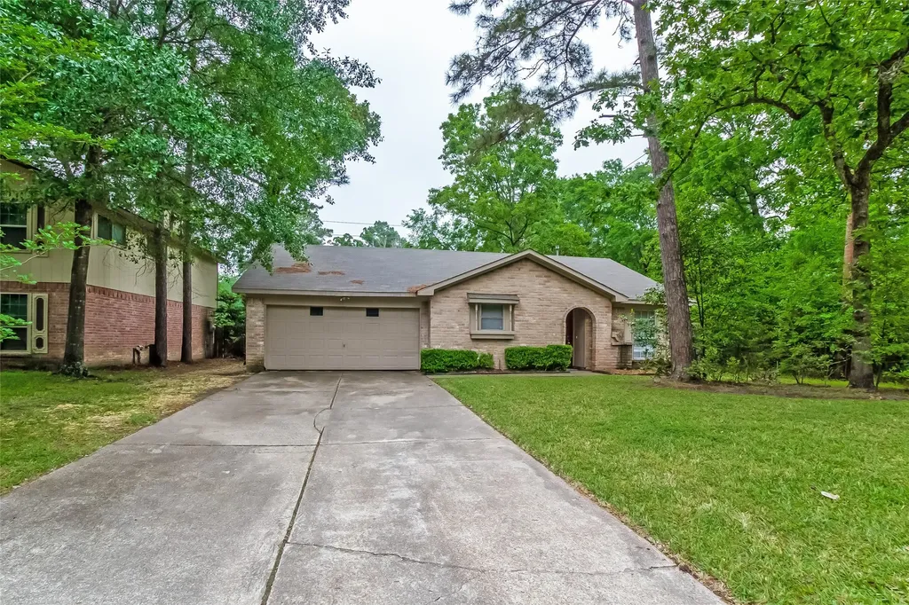 3327 Sycamore Springs Drive Houston TX 77339