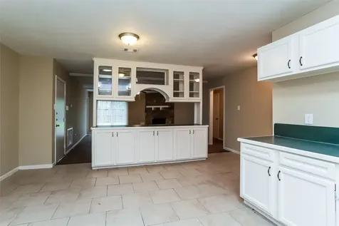 3327 Sycamore Springs Drive Houston TX 77339
