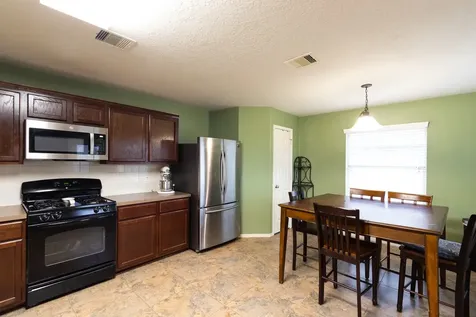 921 Sage Street Baytown TX 77521
