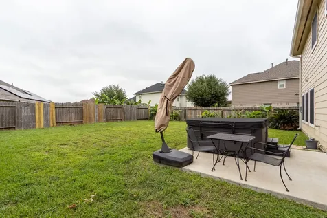 921 Sage Street Baytown TX 77521
