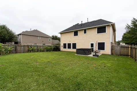 921 Sage Street Baytown TX 77521