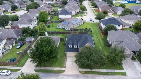 921 Sage Street Baytown TX 77521