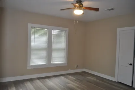 701 Clinton Street Brenham TX 77833