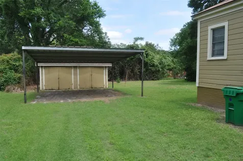 701 Clinton Street Brenham TX 77833