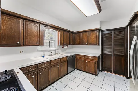 9707 Rocktree Drive Houston TX 77040