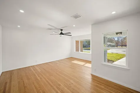5022 Hazelton Street Houston TX 77035