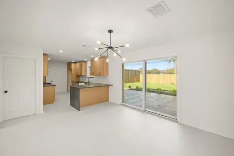 5022 Hazelton Street Houston TX 77035