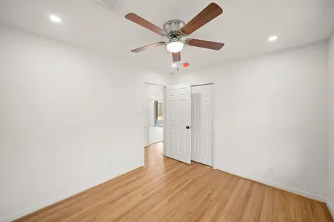 5022 Hazelton Street Houston TX 77035