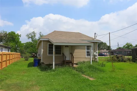 107 Prewitt Lane West Columbia TX 77486