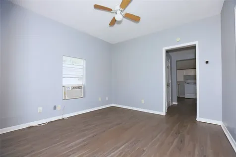 107 Prewitt Lane West Columbia TX 77486