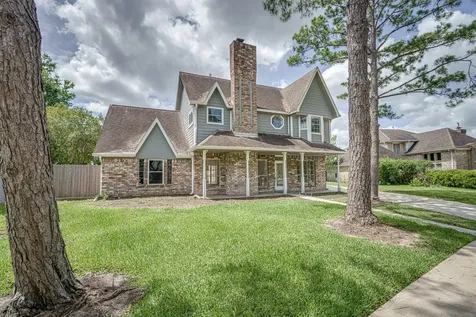 2287 Woodland Springs Street Houston TX 77077