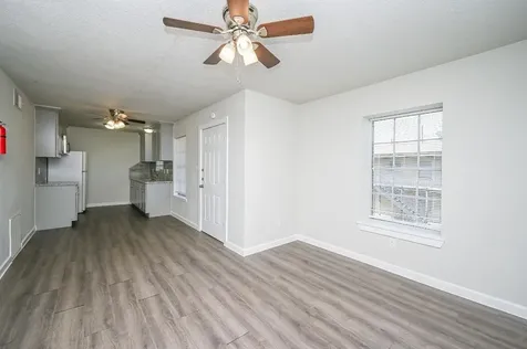 1518 East Avenue 104 Katy TX 77493