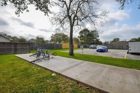 1518 East Avenue 104 Katy TX 77493
