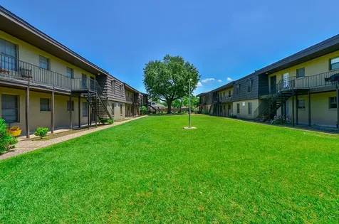 1518 East Avenue 104 Katy TX 77493