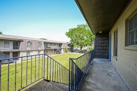 1518 East Avenue 104 Katy TX 77493