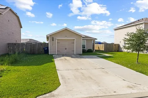 5727 Treasure Cove Road Cove TX 77523