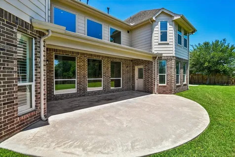 2306 Lakeway Drive Friendswood TX 77546