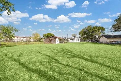 414 Rosamond Street Houston TX 77076