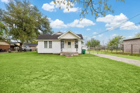 414 Rosamond Street Houston TX 77076