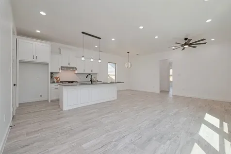 8634 Allwood Street Houston TX 77016