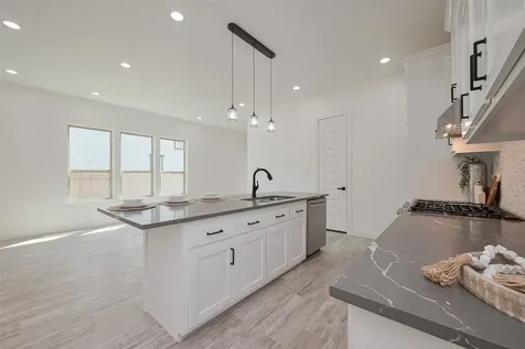 8634 Allwood Street Houston TX 77016