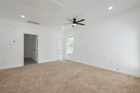 8634 Allwood Street Houston TX 77016